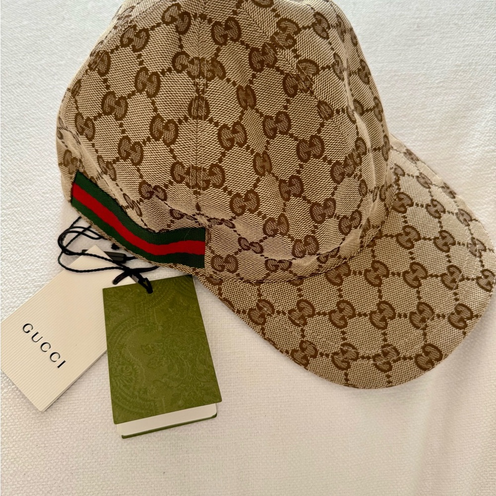 Gucci Tan Monogram Cap with Green and Red Stripe